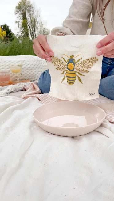 Swedish Dishcloth, Queen Bee, Goldilocks Goods